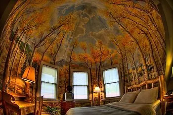 Villa Queen Anne Bed And Breakfast Denver